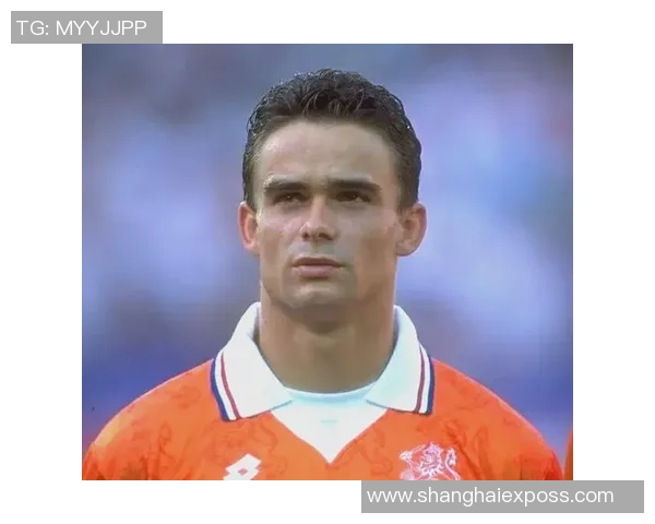 足球明星成名之路揭秘：从技巧训练到心理素质的全面提升